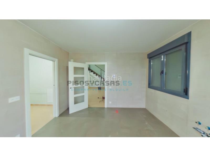 Foto 5a434499-042a-4d3c-a3a5-e67e52568d5b. Xalet a avenida ebro urcamusa 49 a Muela (La)