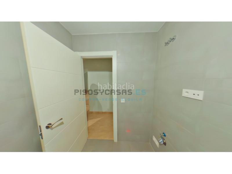 Foto 5d6c32e3-d1f0-42ca-a36a-9c30c73c50bc. Xalet a avenida ebro urcamusa 49 a Muela (La)