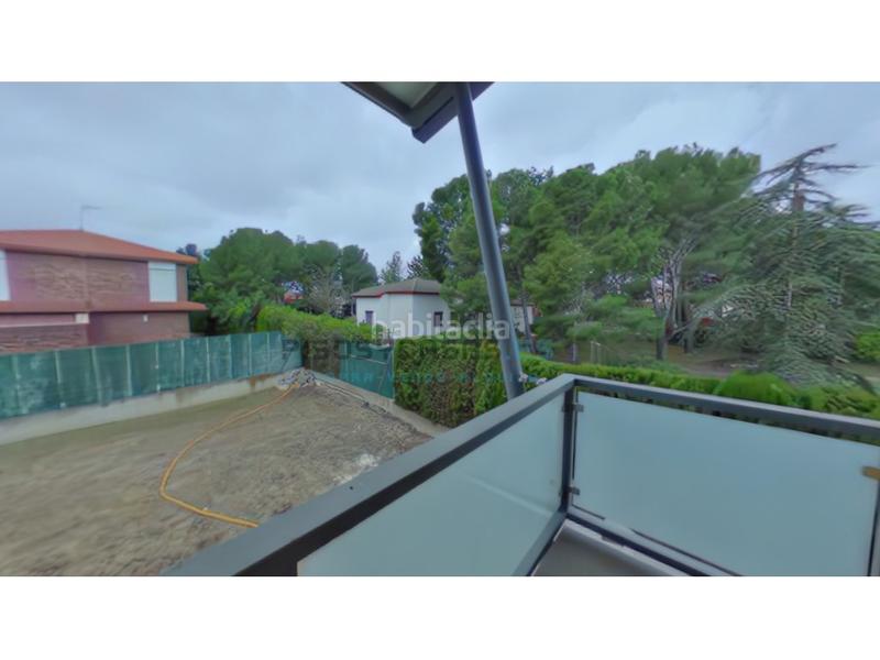 Foto 5f9a9557-c9a5-4233-baa8-73fabe3d61f7. Xalet a avenida ebro urcamusa 49 a Muela (La)