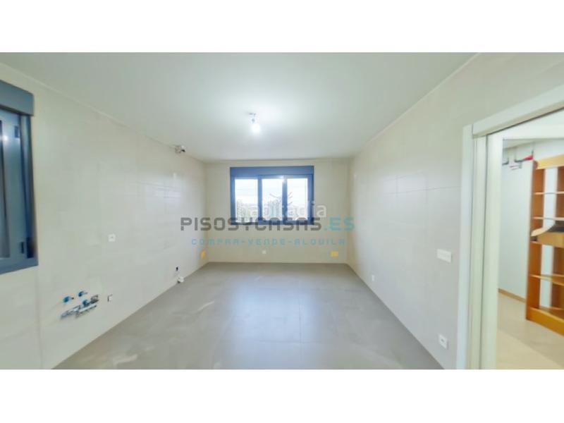 Foto 6df46e30-be4a-4bf5-a890-7422ea18a87c. Xalet a avenida ebro urcamusa 49 a Muela (La)