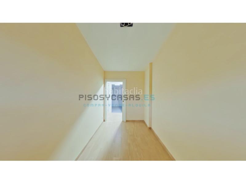 Foto 7b8697f8-13c4-4a84-9f67-92b80e99d55b. Xalet a avenida ebro urcamusa 49 a Muela (La)