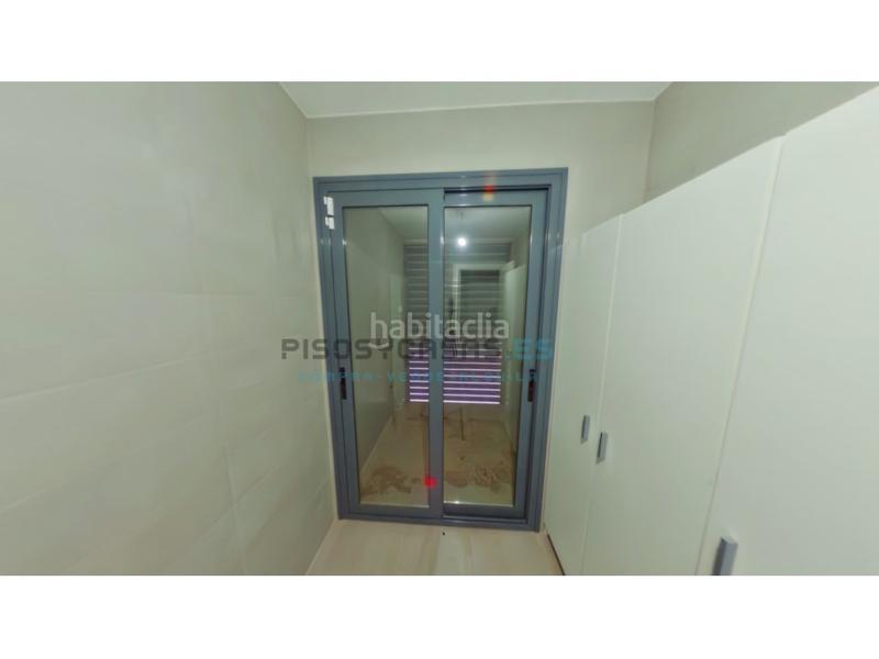 Foto 906aa301-4ac2-4f4d-b95f-ed99790b7f0c. Xalet a avenida ebro urcamusa 49 a Muela (La)