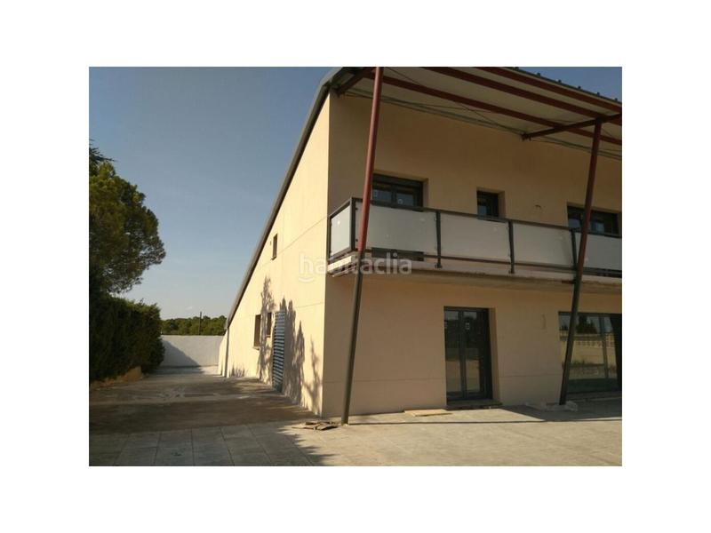 Foto a984159c-252d-4f5c-b146-44a2a1cfb712. Xalet a avenida ebro urcamusa 49 a Muela (La)