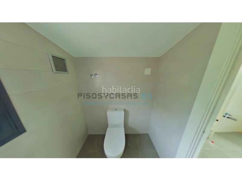 Foto ade99e25-c1d9-4dbd-abac-bb40715c803d. Xalet a avenida ebro urcamusa 49 a Muela (La)