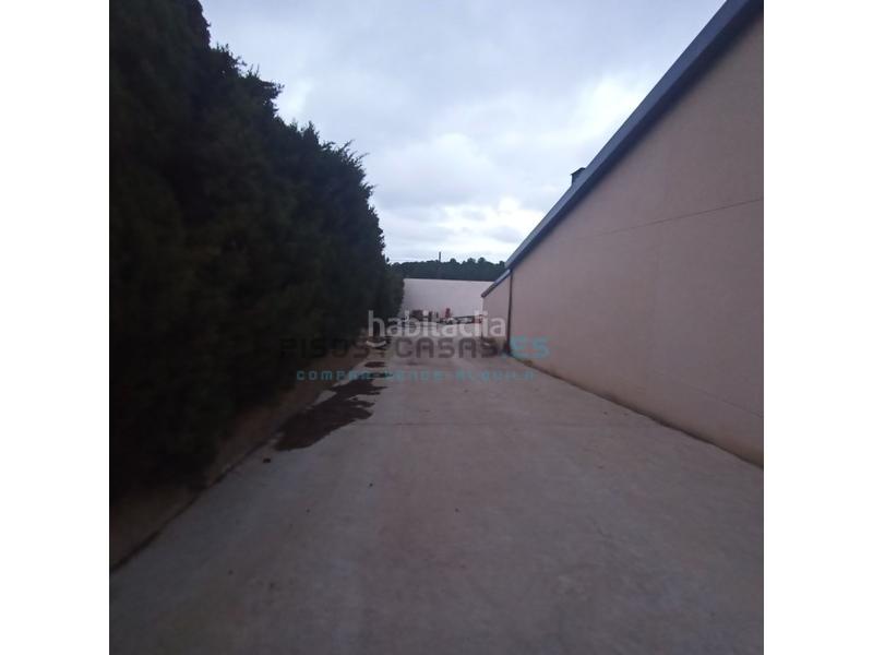 Foto c773f89c-3425-4381-b1d7-a7d05f2997d6. Xalet a avenida ebro urcamusa 49 a Muela (La)