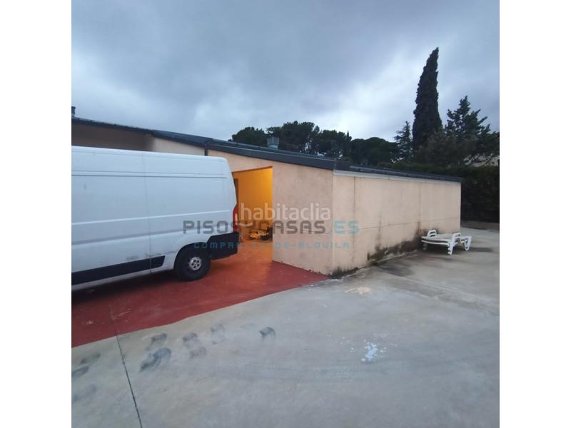 Foto cf233735-ae06-41d0-a111-059ba240d4ca. Xalet a avenida ebro urcamusa 49 a Muela (La)