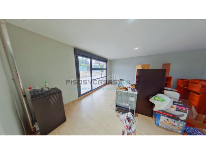 Foto f3318f2b-4c60-414b-b654-9de0e13306b6. Xalet a avenida ebro urcamusa 49 a Muela (La)