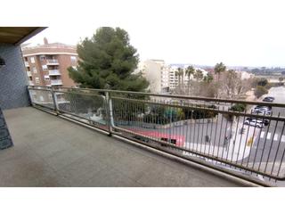 Appartement à Avenida diputacio provincial. Venta piso de lujo
