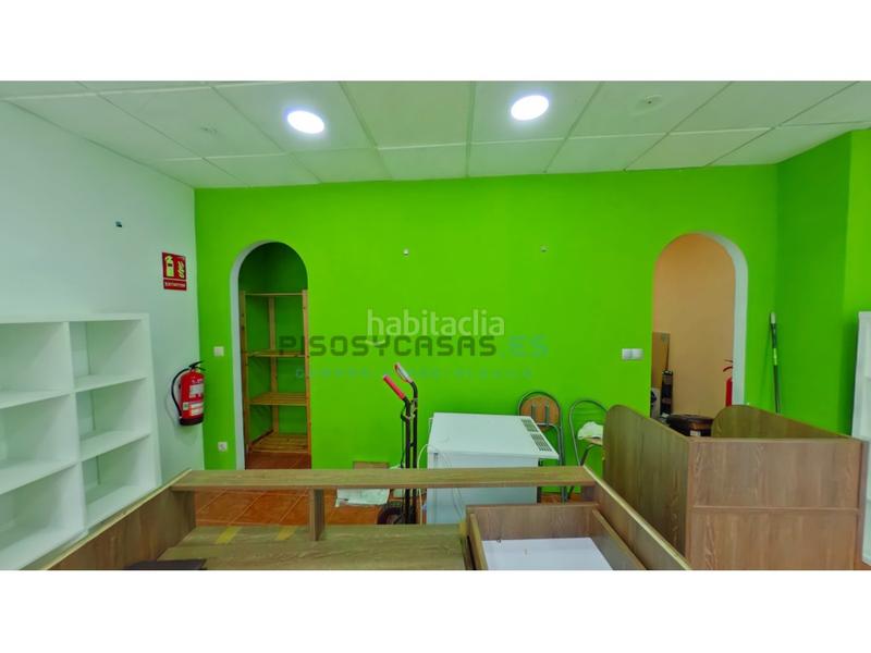 Foto f3882fbc-1048-42e0-9d9a-720a0f81a672. Affitto locale commerciale in calle antón garcia abril 21 in Zaragoza