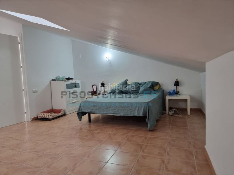 Foto 0e359739-6b48-4ce4-aca1-6b7dadf9209e. Chalet venta chalet en Godelleta