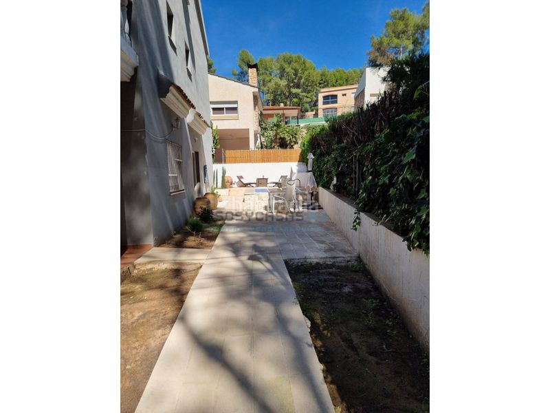 Foto 1ff5a81d-bd84-41b9-87b7-f894bff80bd1. Chalet venta chalet en Godelleta