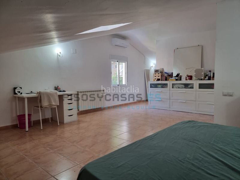 Foto 65bed72e-a504-4341-b726-32b0d101fa06. Chalet venta chalet en Godelleta