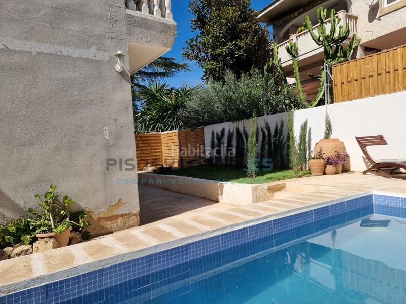 Foto 720ce6d7-087d-4dc6-a4a8-e3ddd1071c8a. Chalet venta chalet en Godelleta