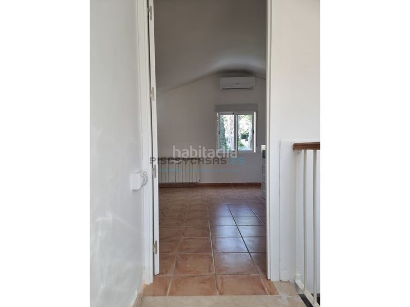 Foto 7aa27063-c9a7-498f-aee1-0fb1ac50db3e. Chalet venta chalet en Godelleta