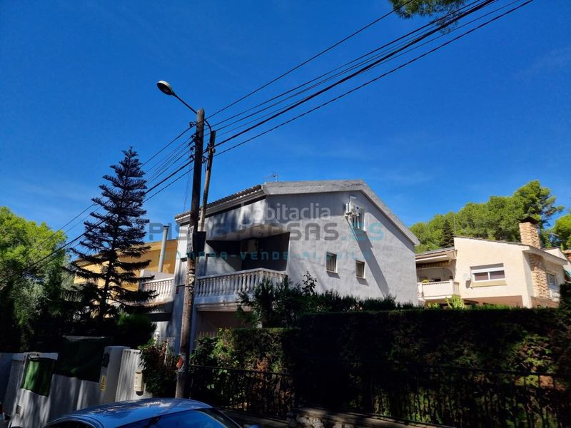 Foto 891eaf38-c4bb-46fa-a29d-148ad744b12e. Chalet venta chalet en Godelleta
