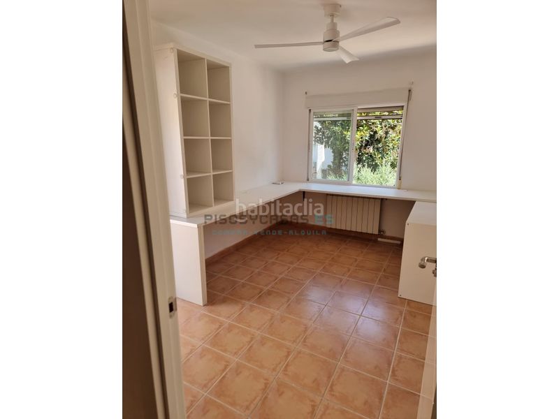 Foto 9e1b98f7-8915-4e49-b06f-ccfd6cb11402. Chalet venta chalet en Godelleta