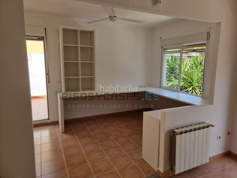Foto b3bef99b-c84e-4669-a6fe-8ed1e2b84fe9. Chalet venta chalet en Godelleta