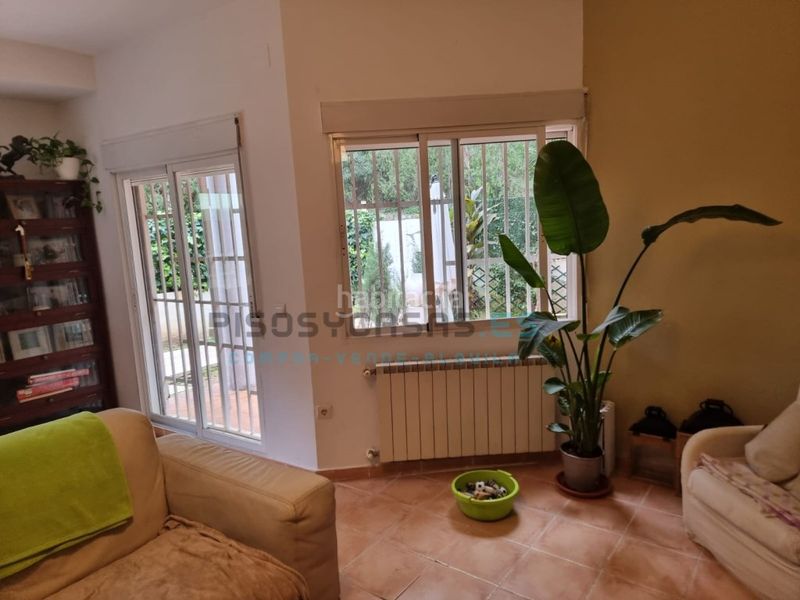 Foto f1294cbe-c35c-47a5-bf54-1f96c95008bc. Chalet venta chalet en Godelleta