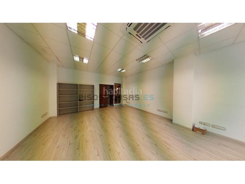 Foto 92e9520a-bdd7-4d7f-9b77-54ae6b10ec44. Lloguer local comercial a calle sor juana de la cruz 25 a Zaragoza