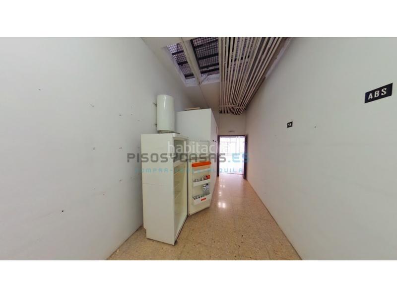 Foto 93185b42-fbe0-467f-be8e-7a00cef42b96. Lloguer local comercial a calle sor juana de la cruz 25 a Zaragoza