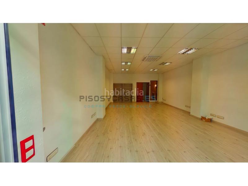 Foto d73de3ef-ef7d-4cd8-92ce-a062925bfc1d. Lloguer local comercial a calle sor juana de la cruz 25 a Zaragoza