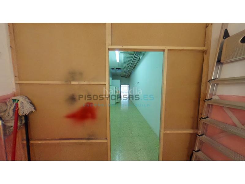 Foto bb252c34-c101-4e51-859b-f731bf826157. Location local commercial dans calle sor juana de la cruz 25 dans Zaragoza