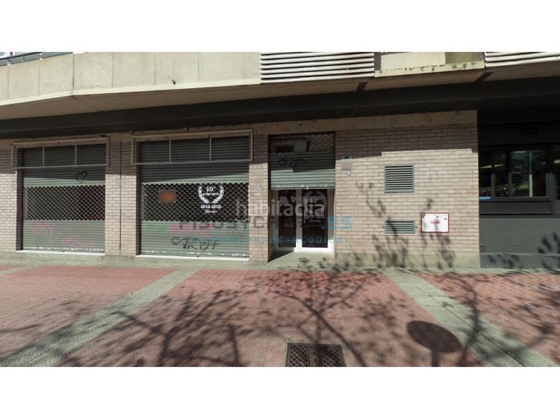Foto 483668f1-30e5-46d0-a88c-84643be65074. Alquiler local comercial en avenida academia gral militar 7 local en alquiler en avd. general militar en Zaragoza