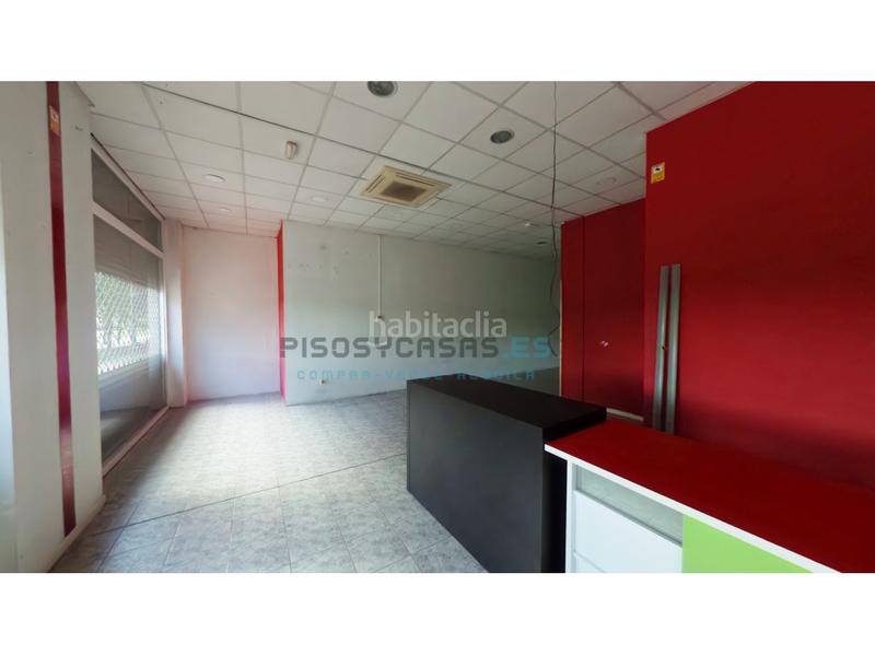 Foto 263be7ff-b0ba-4ce7-bd8e-a5c3f9789fe5. Lloguer local comercial a avenida academia gral militar 7 a Zaragoza