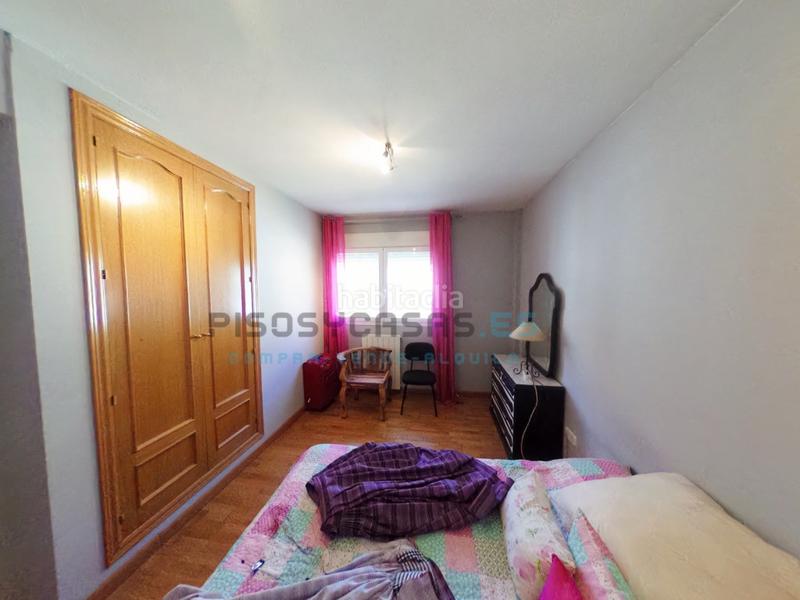 Foto 1c5a367e-057c-4c9d-85f2-9640340c275d. Haus in calle ramiro i 32 in Cuarte de Huerva