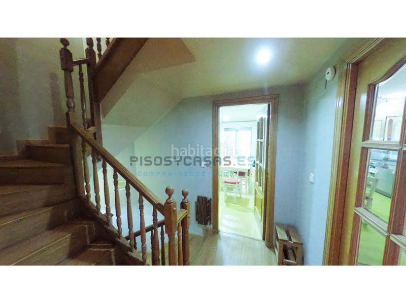 Foto 7211f395-4ed0-426b-a740-5825d80087e3. Haus in calle ramiro i 32 in Cuarte de Huerva