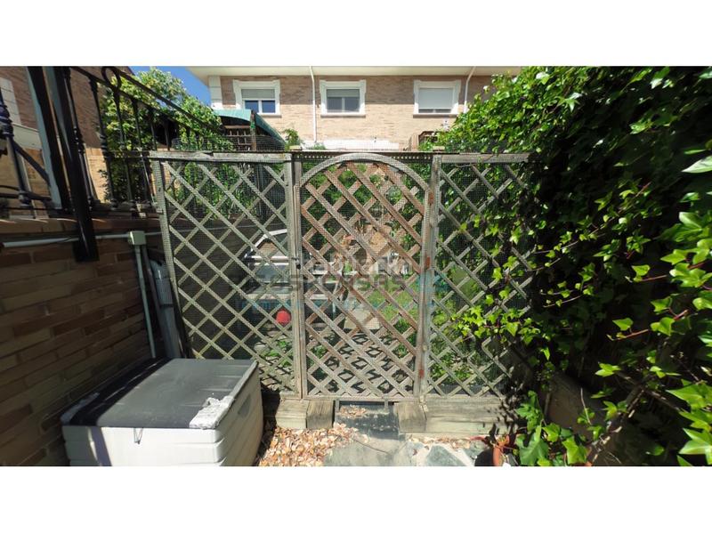 Foto 85a4637b-2d4d-4425-b36e-172f9af3c388. Haus in calle ramiro i 32 in Cuarte de Huerva