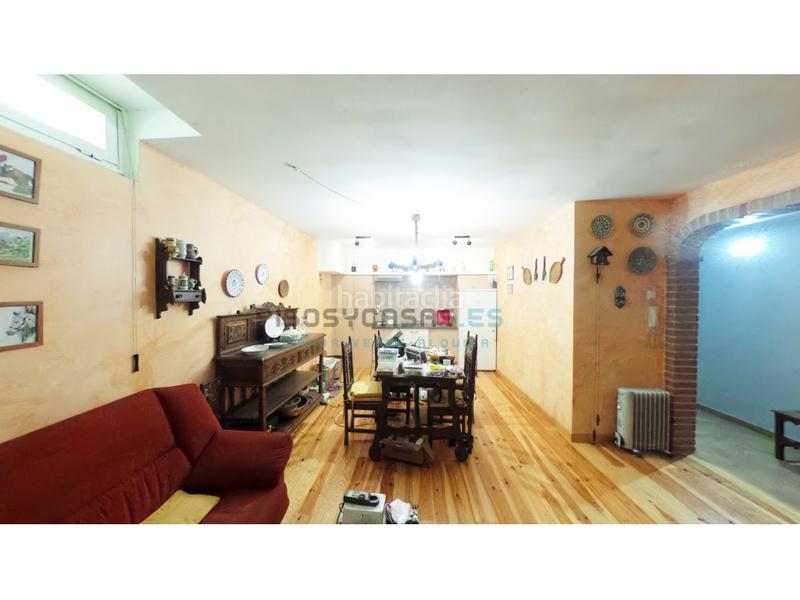 Foto 8989257a-313e-41ef-bece-5338bf4933f7. Haus in calle ramiro i 32 in Cuarte de Huerva