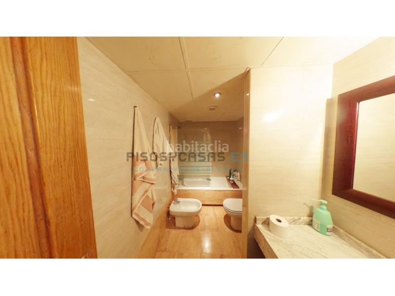 Foto ba702d47-8e9f-4aca-a69f-a405dc4c0802. Haus in calle ramiro i 32 in Cuarte de Huerva