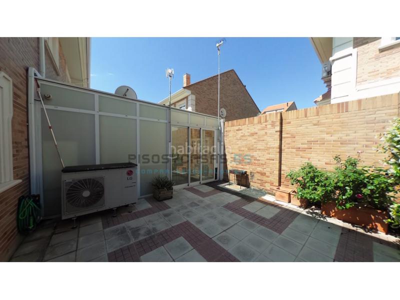 Foto c6a1826b-1622-449b-abc2-014b6fb9c6df. Haus in calle ramiro i 32 in Cuarte de Huerva