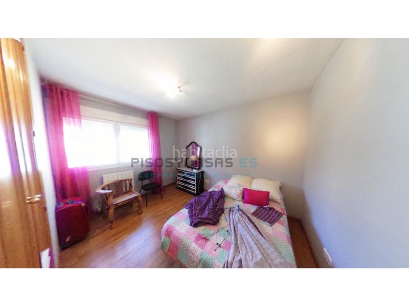 Foto cdaf71d7-f8a3-444d-b109-3d9e1c49c6a8. Haus in calle ramiro i 32 in Cuarte de Huerva