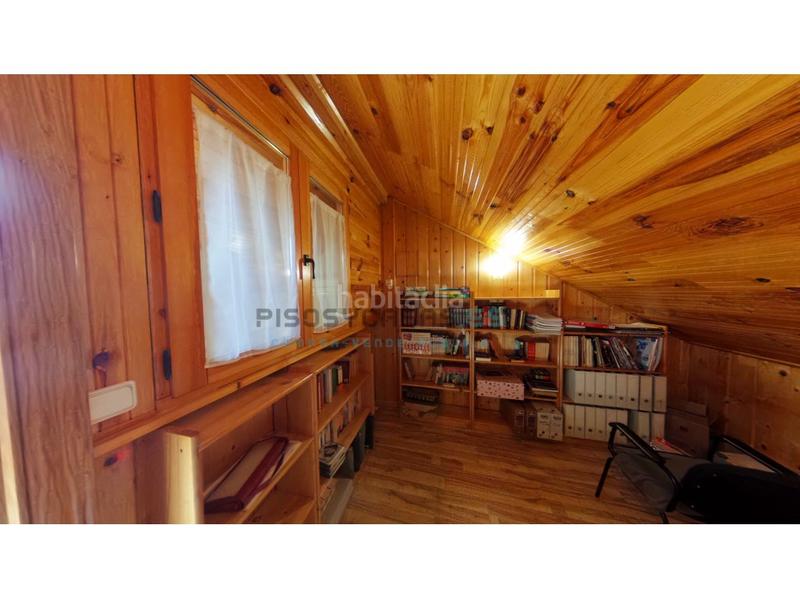 Foto f1374297-9f99-4da1-bf4a-db373e11ea8e. Haus in calle ramiro i 32 in Cuarte de Huerva