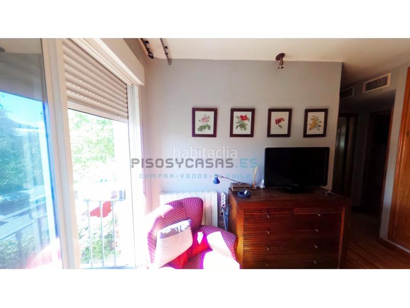 Foto f231c52d-a678-49c9-b4dc-75b48d4e74a9. Haus in calle ramiro i 32 in Cuarte de Huerva