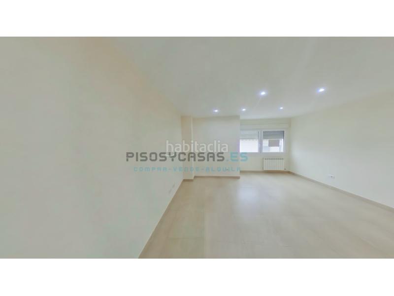 Foto aaef1b4e-aa8f-44ec-ae6f-fd2a5ed5395d. Pis a avenida obispo jose m conget 1 a Tauste