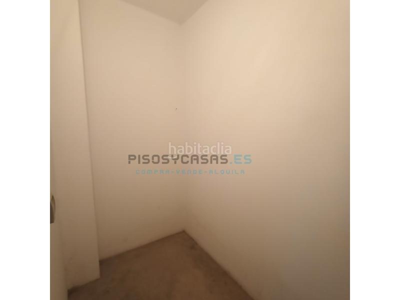 Foto ab11d56f-a5c7-47d7-bd12-6ce5d57f7761. Pis a avenida obispo jose m conget 1 a Tauste