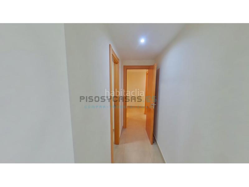 Foto d23bd2e3-3db7-4583-b357-0e4c322e1b16. Pis a avenida obispo jose m conget 1 a Tauste