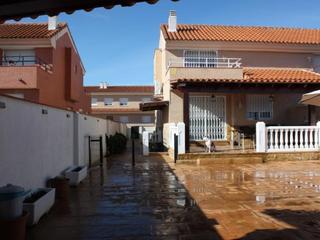 Casa adossada a Calle colaor. Casa adosada
