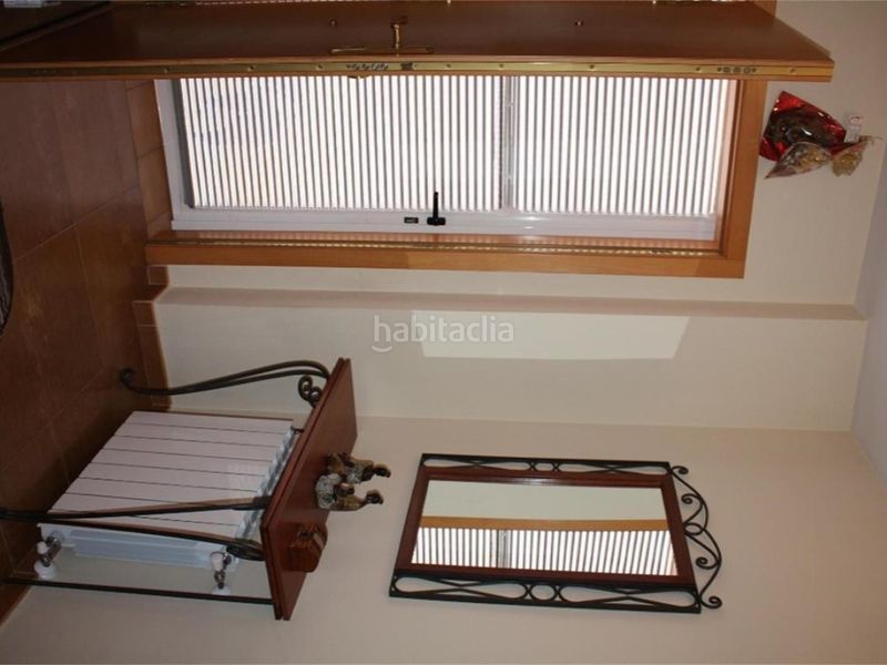 Foto b09e1136-f990-4029-9f18-b9d0e6976cce. Casa adosada  en Alfara de Algimia