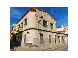 Maison à Calle josep montagud. Casa de pueblo