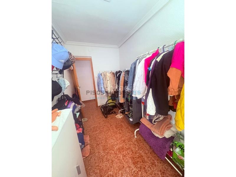 Foto c56f81e2-acf7-4d7c-b962-c6efadbc2646. Piso en calle olocau d' 1 venta piso en Picassent