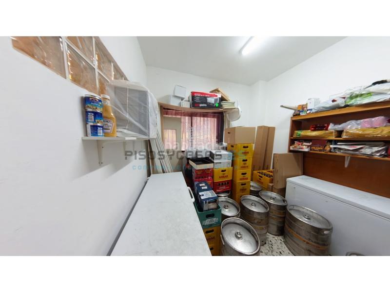 Foto 519d776f-e89c-498f-9adb-a371982f87f6. Lloguer local comercial a calle gaspar torrente 68 a Zaragoza