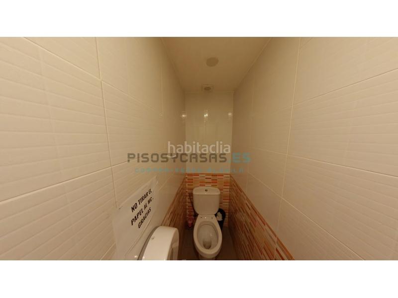 Foto b9b16e7b-644c-4c95-8b9d-77c4238ba1f5. Lloguer local comercial a calle gaspar torrente 68 a Zaragoza