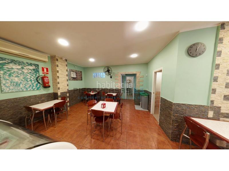 Foto 0fb3dca7-2f15-42f0-beba-8d3cb628ce47. Location local commercial dans calle gaspar torrente 68 dans Zaragoza