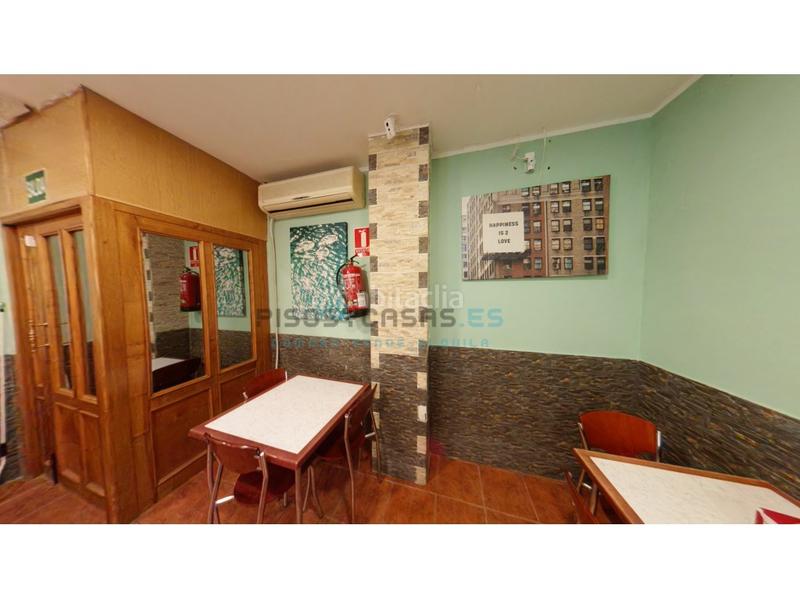 Foto 65dbc298-e356-497a-84f2-528409e17750. Location local commercial dans calle gaspar torrente 68 dans Zaragoza