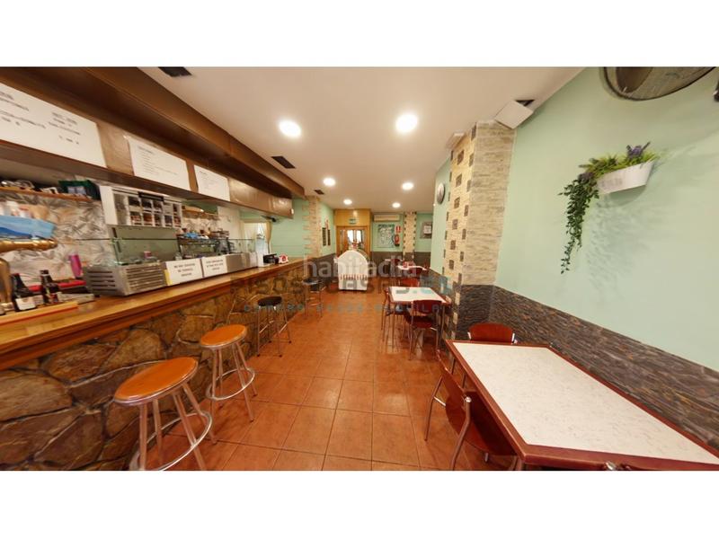 Foto 7b9758d3-d5fe-4768-8745-de5a30351ffd. Location local commercial dans calle gaspar torrente 68 dans Zaragoza