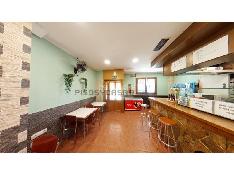 Foto a44eaf4a-ca0e-4276-8cdb-c20eae145d99. Location local commercial dans calle gaspar torrente 68 dans Zaragoza